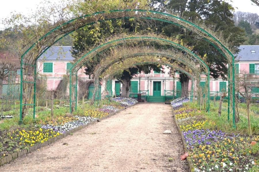 Charme Thoiry-Versailles-Giverny Arnouville-les-Mantes Extérieur photo